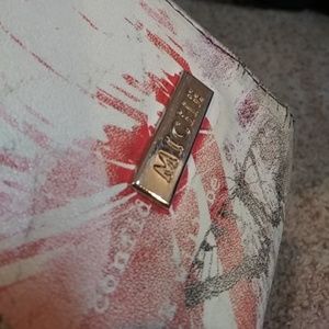 Love Faith Hope bag chain on straps zipper